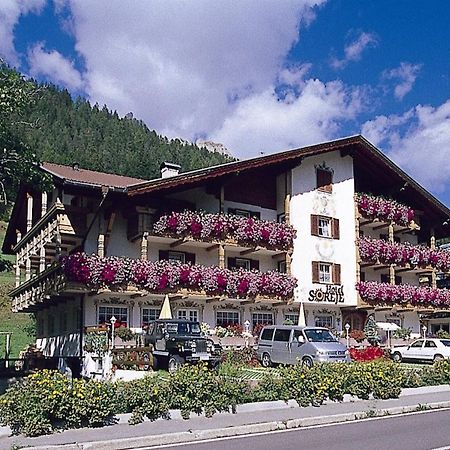 Hotel Garni Soreie Pozza di Fassa Buitenkant foto